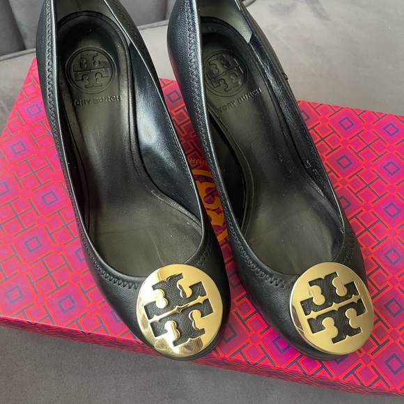 Vintage Tory Burch Sally Wedge( Mestico) shoes - Picture 2 of 6